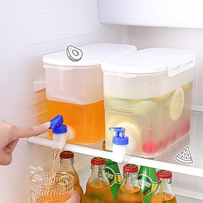 Freezer Safe Cold Water Pitcher with Spout and Fruit Teapot