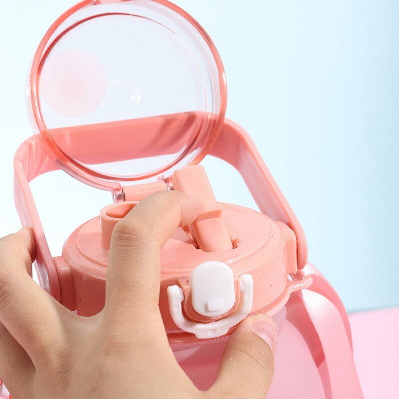 800ML Cute Kawaii Water Bottle for Girl Bear Plastic Pink Korean Plastic Large Sports School Drinking Bottle With Strap Straw